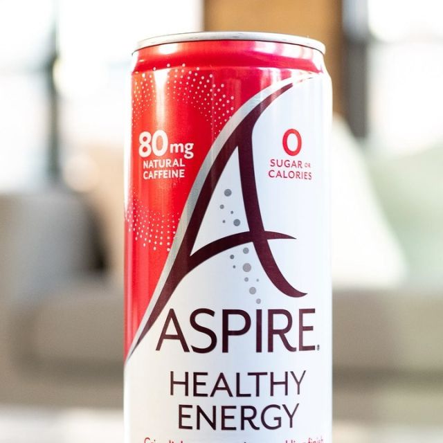 Want to be perfectly energized, but skip the jitters?  ASPIRE’s got your back! With 80mg of natural caffeine per can, it’s like a cup of coffee but better with a crisp light taste! No jitters, no crash, no extremes, just perfect sustained energy. ⁠
⁠
Cheers to smarter sips!⁠